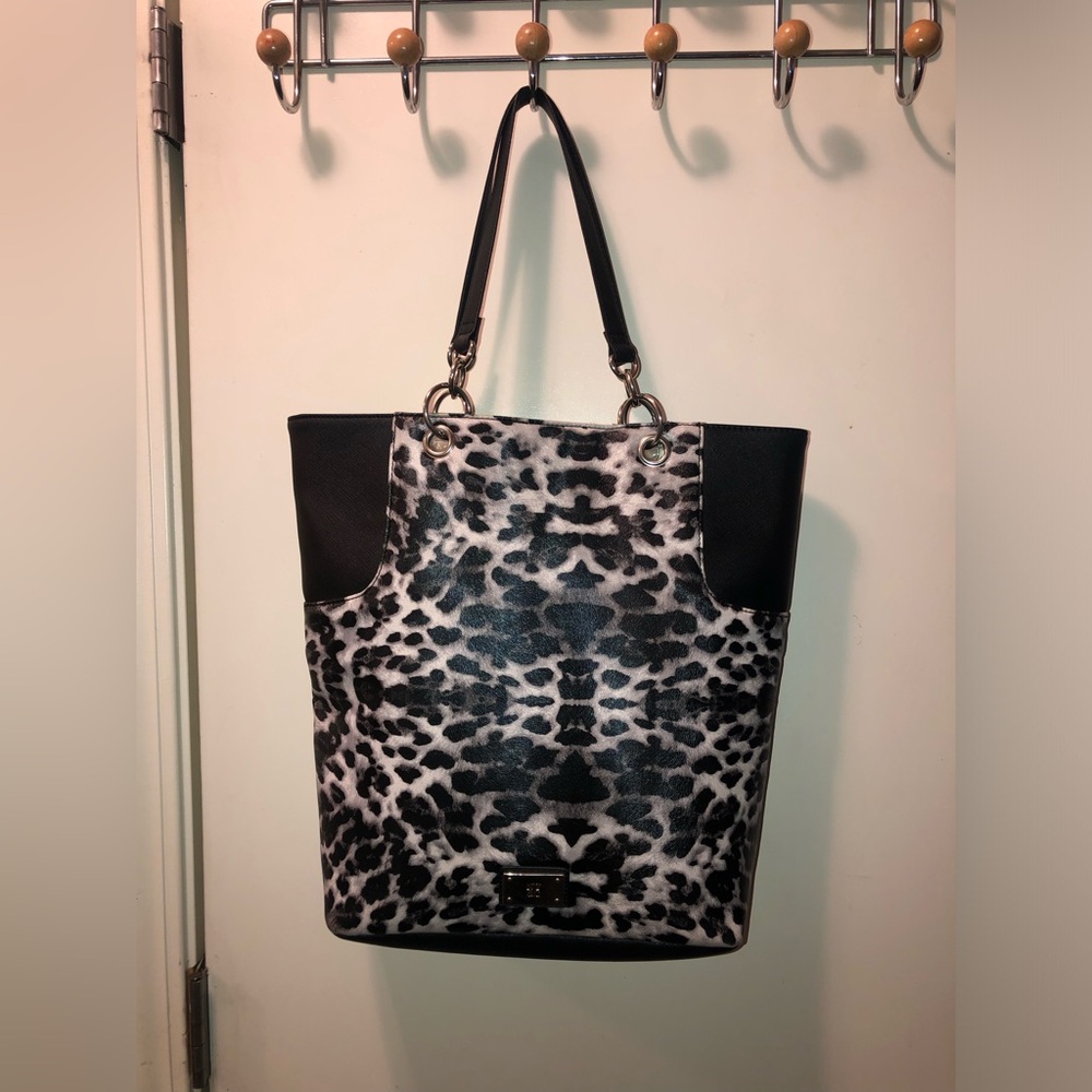 NY&C- black, white, gray Cheetah print Tote Bag